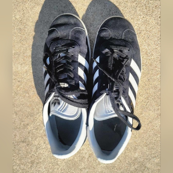 Adidas Gazelle shoes - Picture 4 of 5